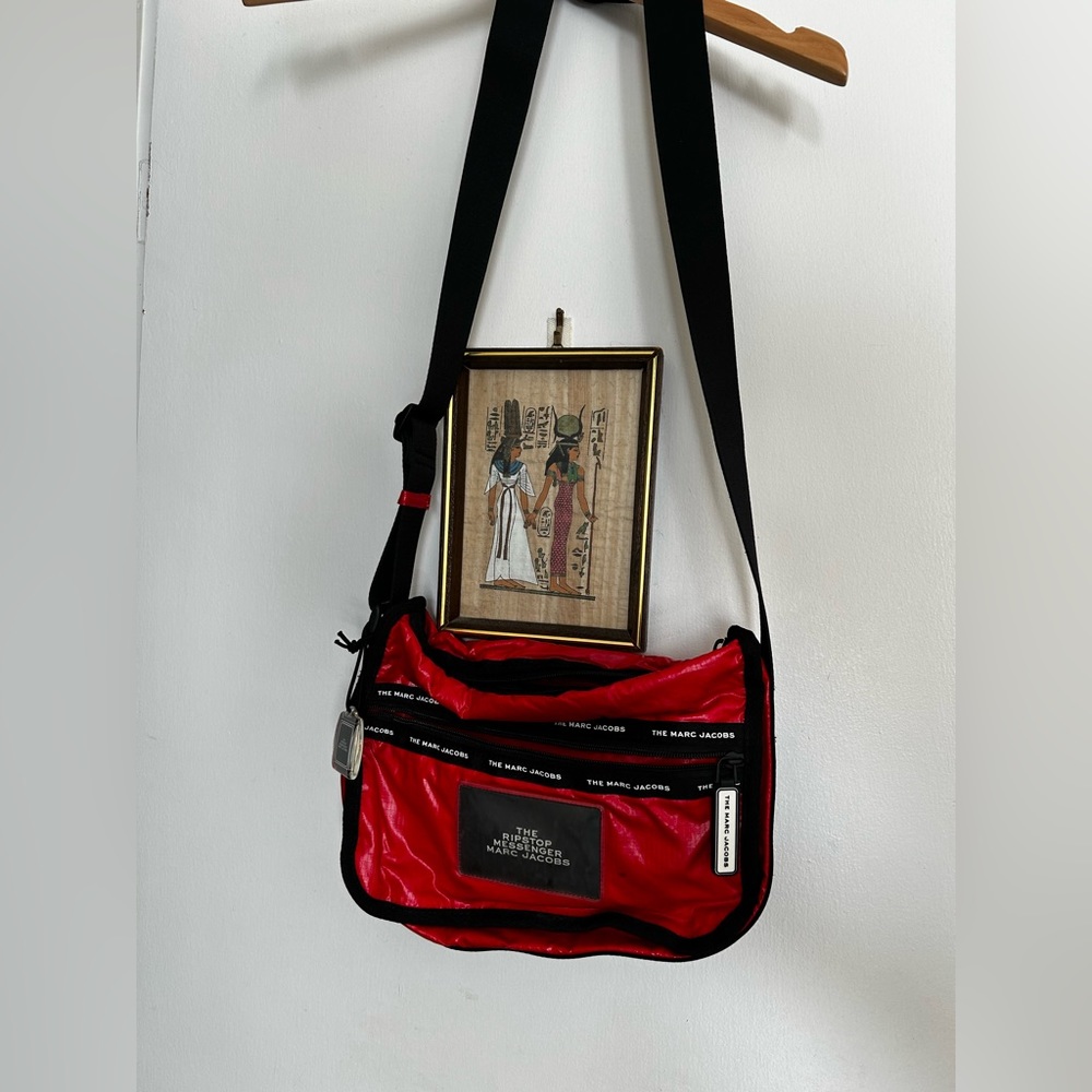 Marc Jacobs - red the ripstop messenger bag